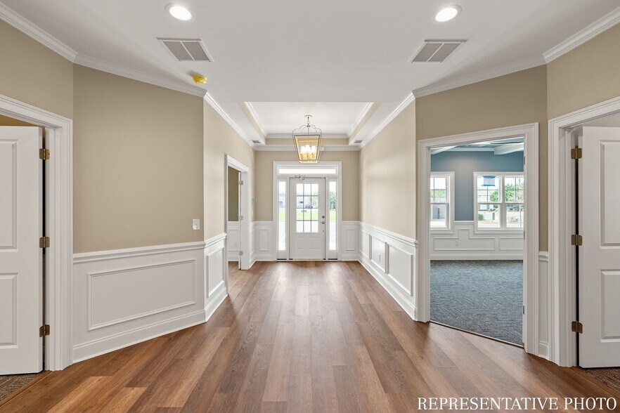 1060 Garland Dr, Bogart, GA à vendre - Photo intérieure - Image 2 de 14