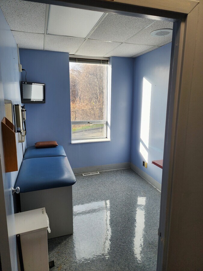 1389 W Main St, Waterbury, CT 06708 - Unit 205 -  - Interior Photo - Image 1 of 6
