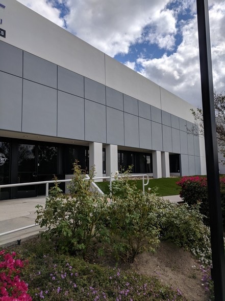 2705 Via Orange Way, Spring Valley, CA for lease - Other - Image 3 of 11