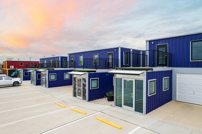 Plus de détails pour 1953 Golden Heights Rd, Fort Worth, TX - Bureau/Commerce de détail, Local d'activités à louer