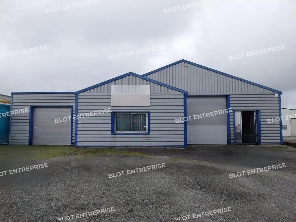 Flex in Saint-Évarzec for lease Building Photo- Image 1 of 9