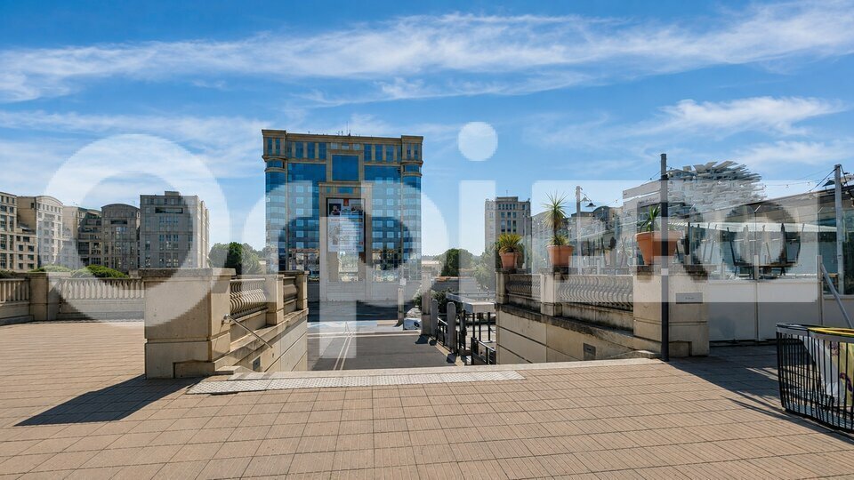 Retail in Montpellier for lease - Building Photo - Image 1 of 9
