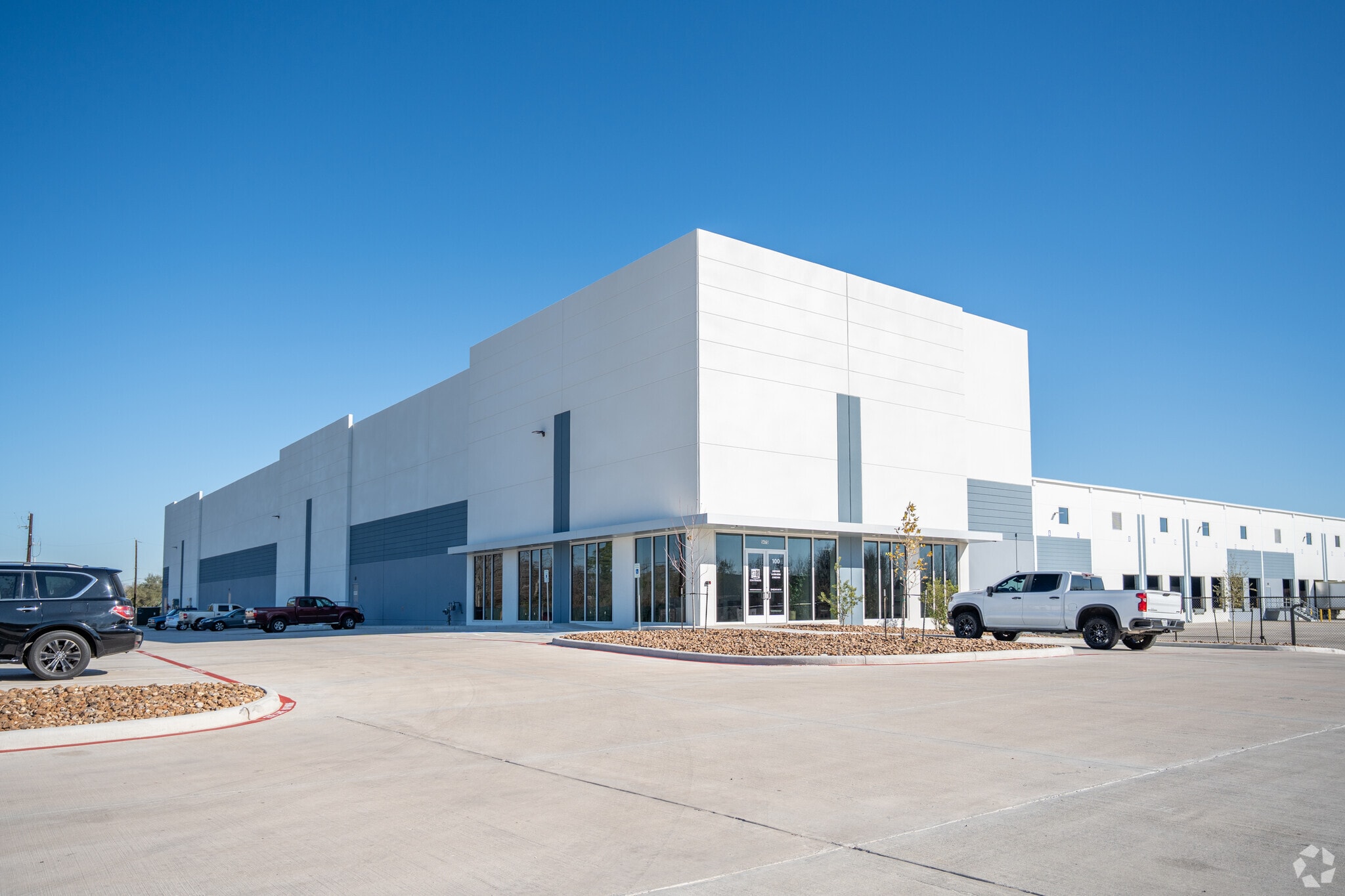 5475 Allen-Genoa Rd, Houston, TX for lease Primary Photo- Image 1 of 8