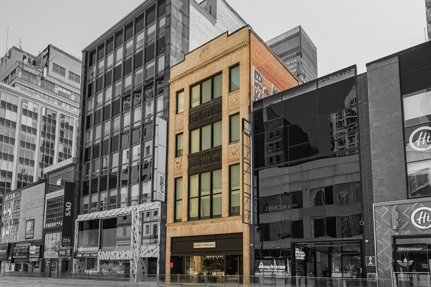 1186-1188 Rue Sainte-Catherine O, Montréal, QC à vendre - Photo du bâtiment - Image 1 de 12
