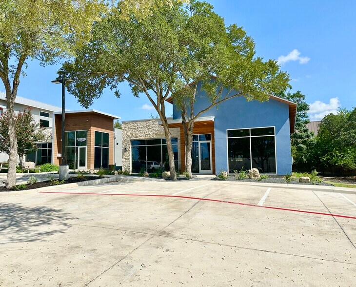 6705 W Hausman Rd, San Antonio, TX à louer - Photo du bâtiment - Image 2 de 35