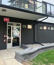 10030 114th St NW, Edmonton, AB for lease Building Photo- Image 2 of 6
