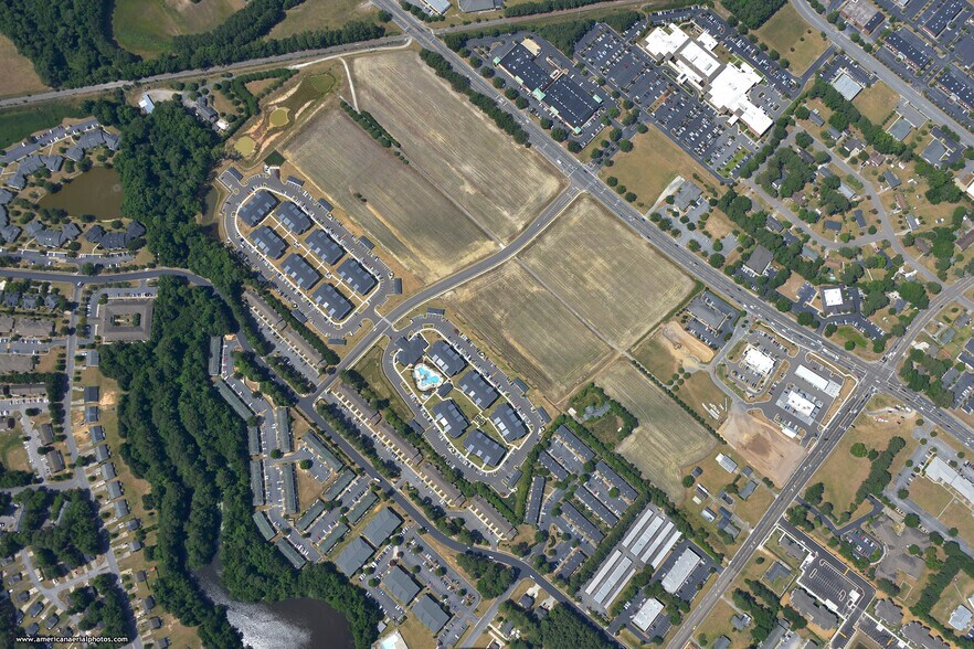 W Arlington Blvd, Greenville, NC for sale - Building Photo - Image 2 of 5