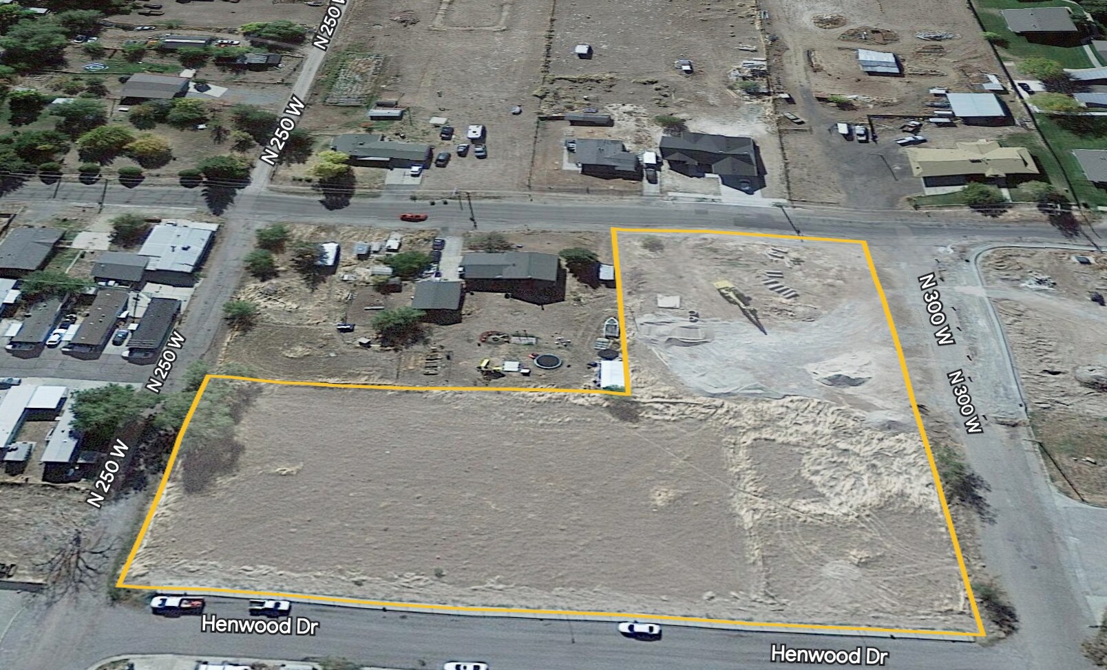 400 250 West, Tooele, UT à vendre Photo principale- Image 1 de 4