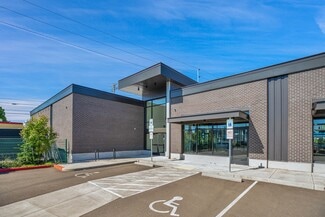 Plus de détails pour 2462 SE 82nd Ave, Portland, OR - Bureau/Commerce de détail à louer