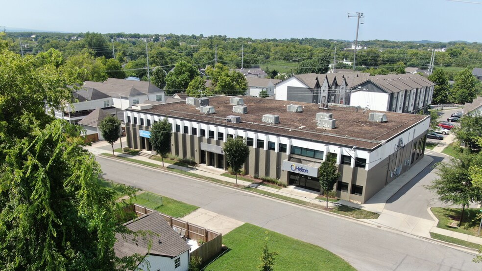 1211 57th Ave, Nashville, TN à louer - Photo du bâtiment - Image 1 de 7