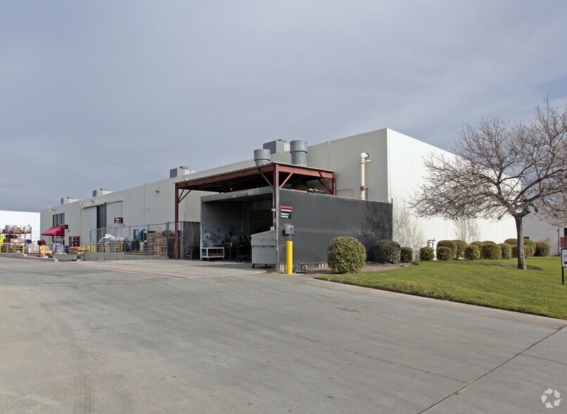 1937 Deere Ave, Irvine, CA for lease - Primary Photo - Image 1 of 2