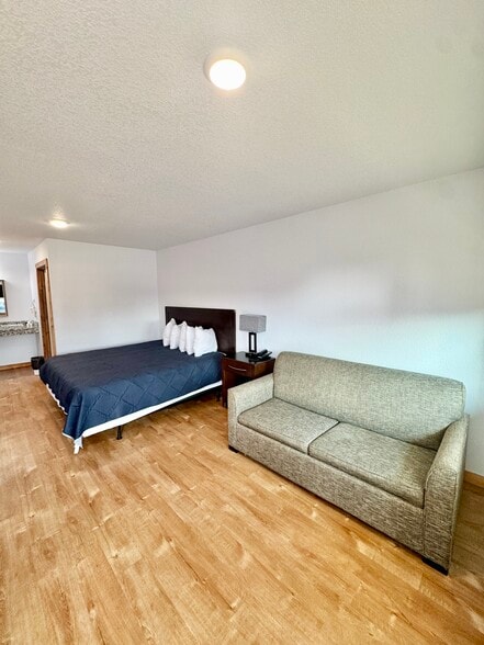 500 SE Lincoln Rd, Idabel, OK for sale - Building Photo - Image 3 of 55