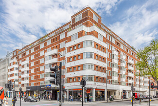 Plus de détails pour 162 Tottenham Court Rd, London - Vente au détail à louer