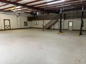 3600 Kennesaw N Ind Pky, Kennesaw, GA for lease Interior Photo- Image 2 of 10
