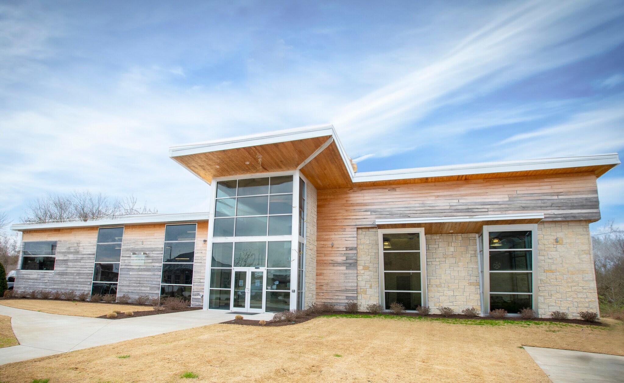 201 W Van Asche Dr, Fayetteville, AR for sale Building Photo- Image 1 of 1