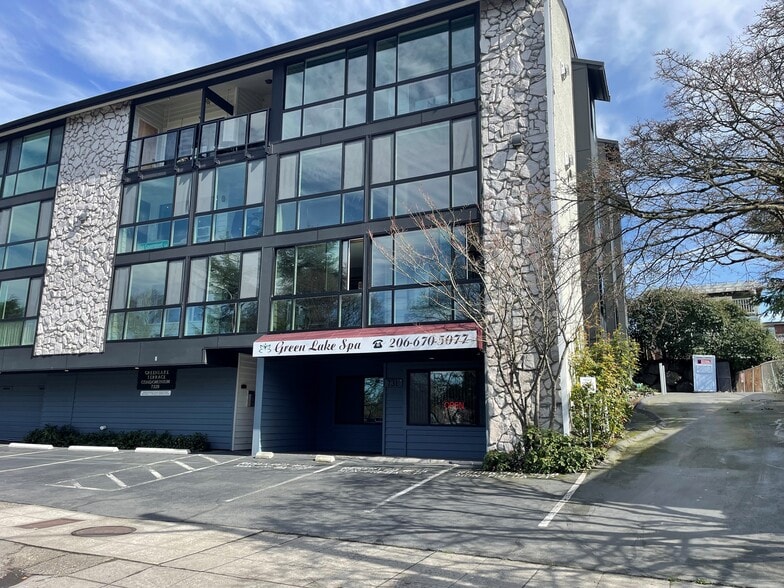 7310-7320 E Green Lake Dr N, Seattle, WA for sale - Building Photo - Image 2 of 4