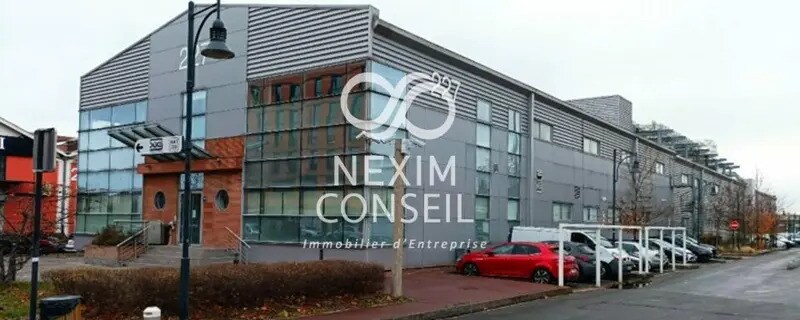 Flex dans Aubervilliers à louer - Photo du bâtiment - Image 2 de 8
