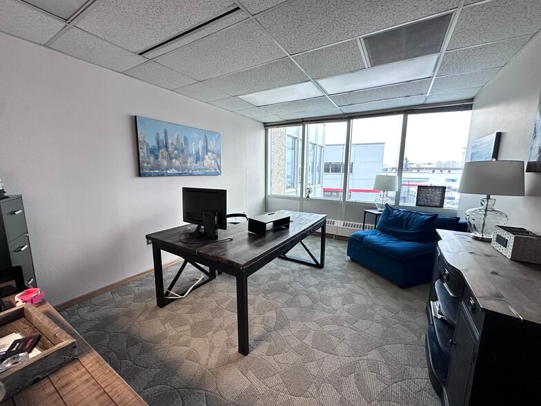 330 Barnette St, Fairbanks, AK for lease - Building Photo - Image 2 of 5