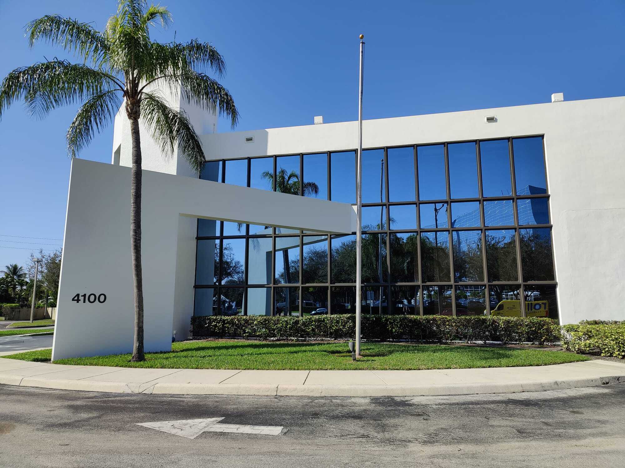 4100 Hollywood Blvd, Hollywood, FL for sale Building Photo- Image 1 of 1