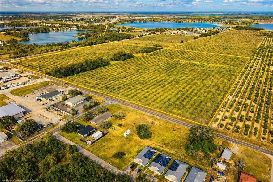 298 County 17A E rd, Avon Park, FL à vendre - Photo du bâtiment - Image 2 de 6
