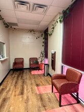 19186 Huebner Rd, San Antonio, TX for lease Lobby- Image 2 of 11