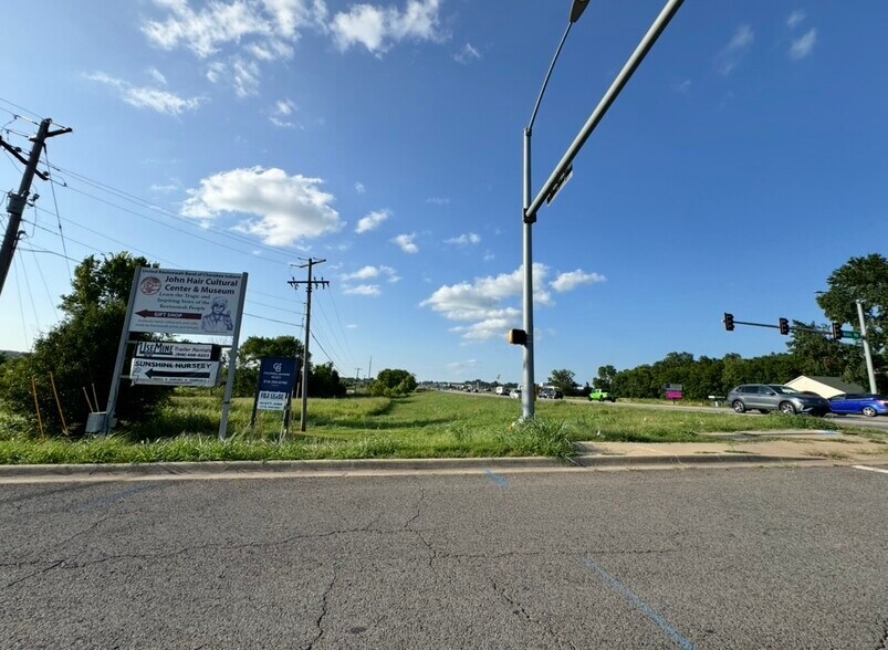 Hwy 62 Willis Rd, Tahlequah, OK à louer - Photo du bâtiment - Image 2 de 3