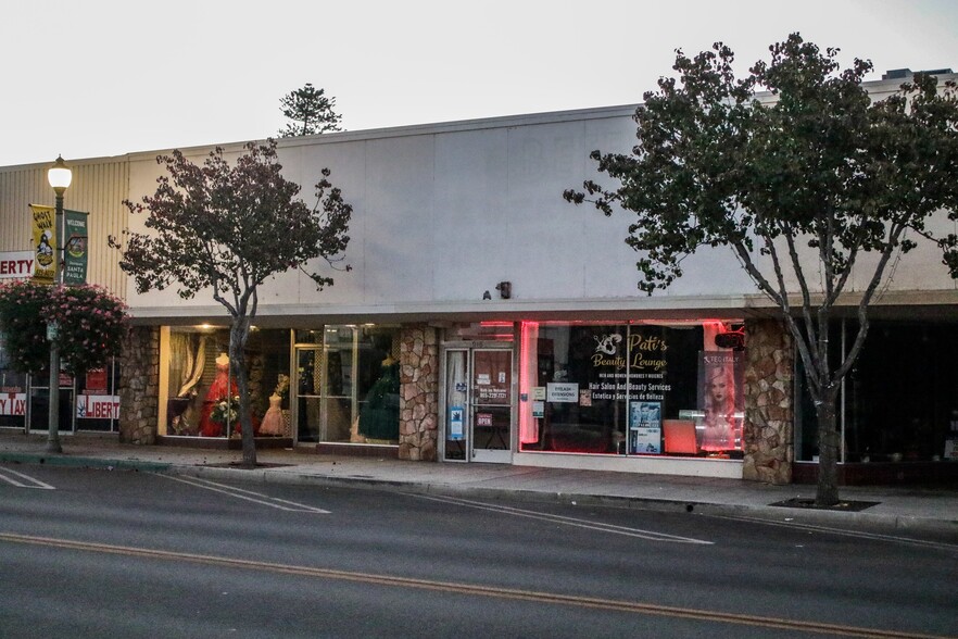 914-922 E Main St, Santa Paula, CA for sale - Building Photo - Image 1 of 1