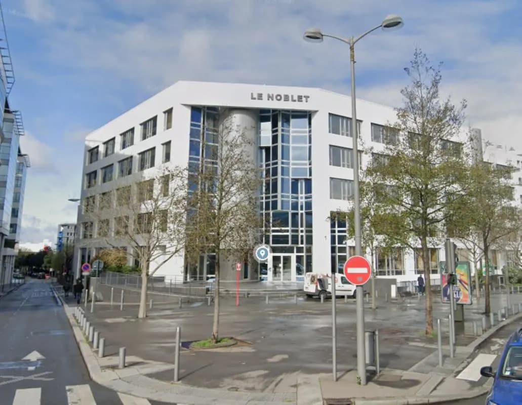 1-9 Boulevard Charles De Gaulle, Colombes for lease Building Photo- Image 1 of 2