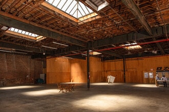 176 Flushing Ave, Brooklyn, NY à louer Photo intérieure- Image 2 de 16