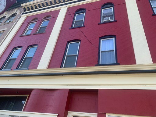 1-5 Broadway, Bangor, PA à vendre - Photo du bâtiment - Image 2 de 18