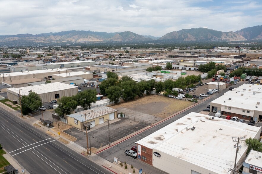 3625 S 700 W, Salt Lake City, UT for sale - Building Photo - Image 2 of 9