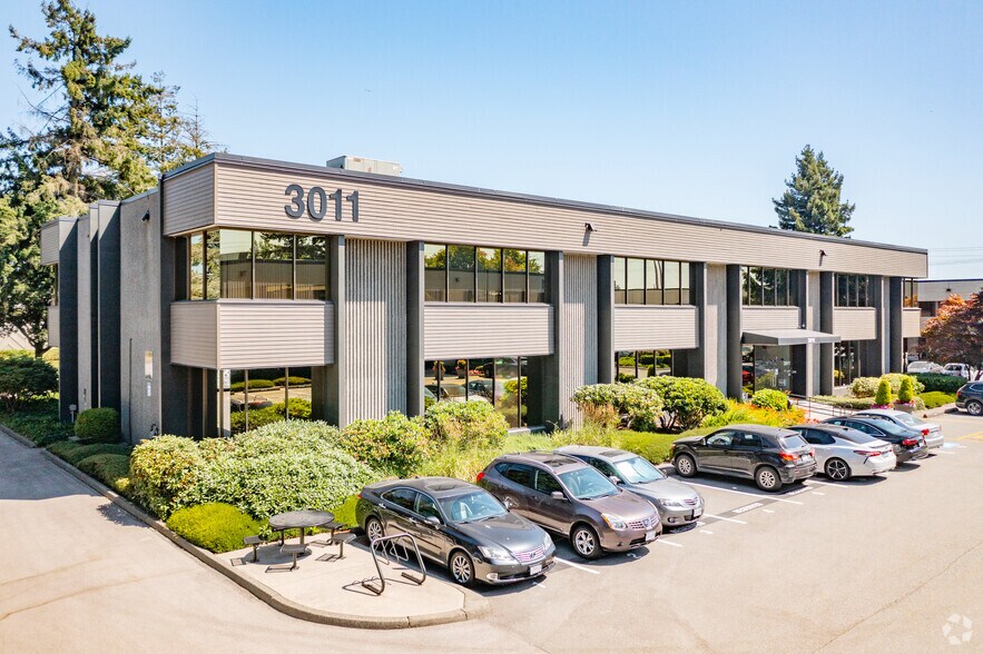 3011 Viking Way, Richmond, BC à louer - Photo du bâtiment - Image 2 de 7