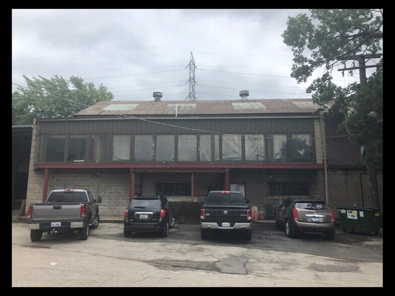3123 S California Ave, Chicago, IL à vendre - Photo du bâtiment - Image 1 de 6