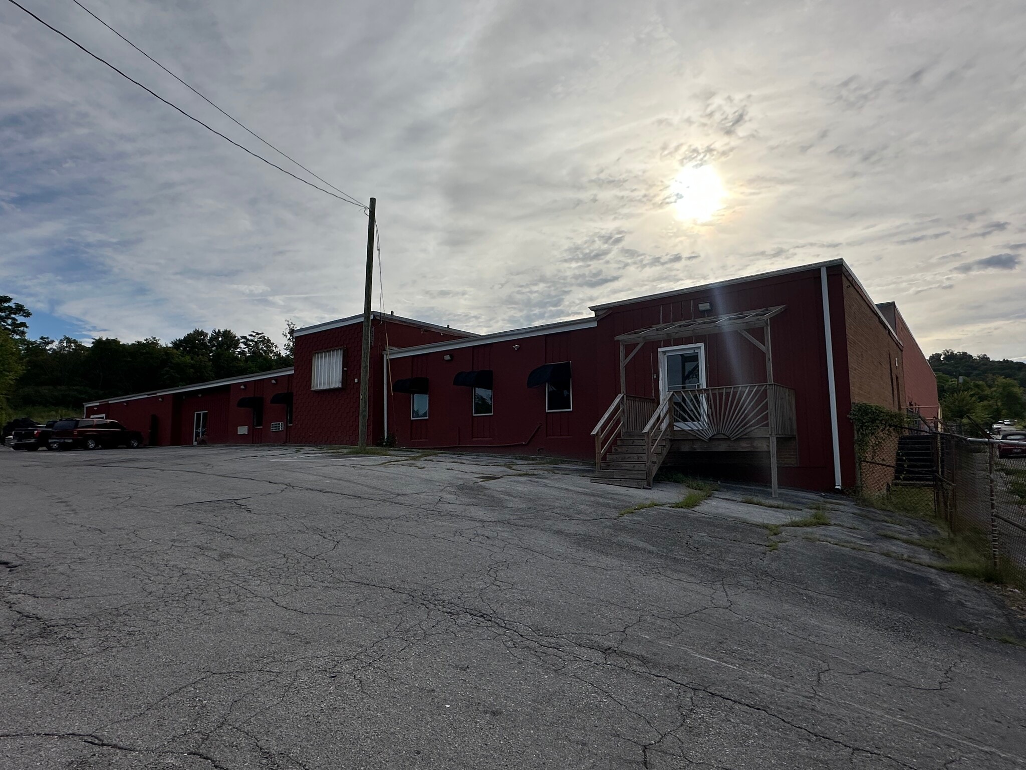 2211 Windsor St, Chattanooga, TN for sale Building Photo- Image 1 of 81