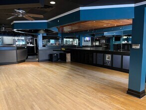 1021 Koger Center Blvd, Bon Air, VA for lease Interior Photo- Image 2 of 14