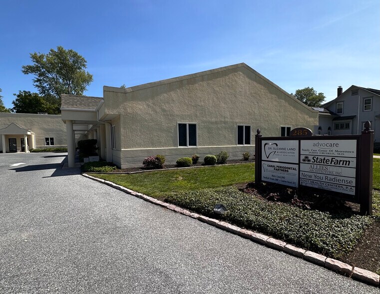 285 S Church St, Moorestown, NJ à louer - Photo du bâtiment - Image 2 de 8