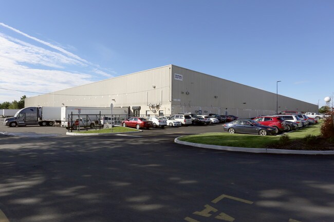 Plus de détails pour 1500 Rahway Ave, Avenel, NJ - Industriel à louer
