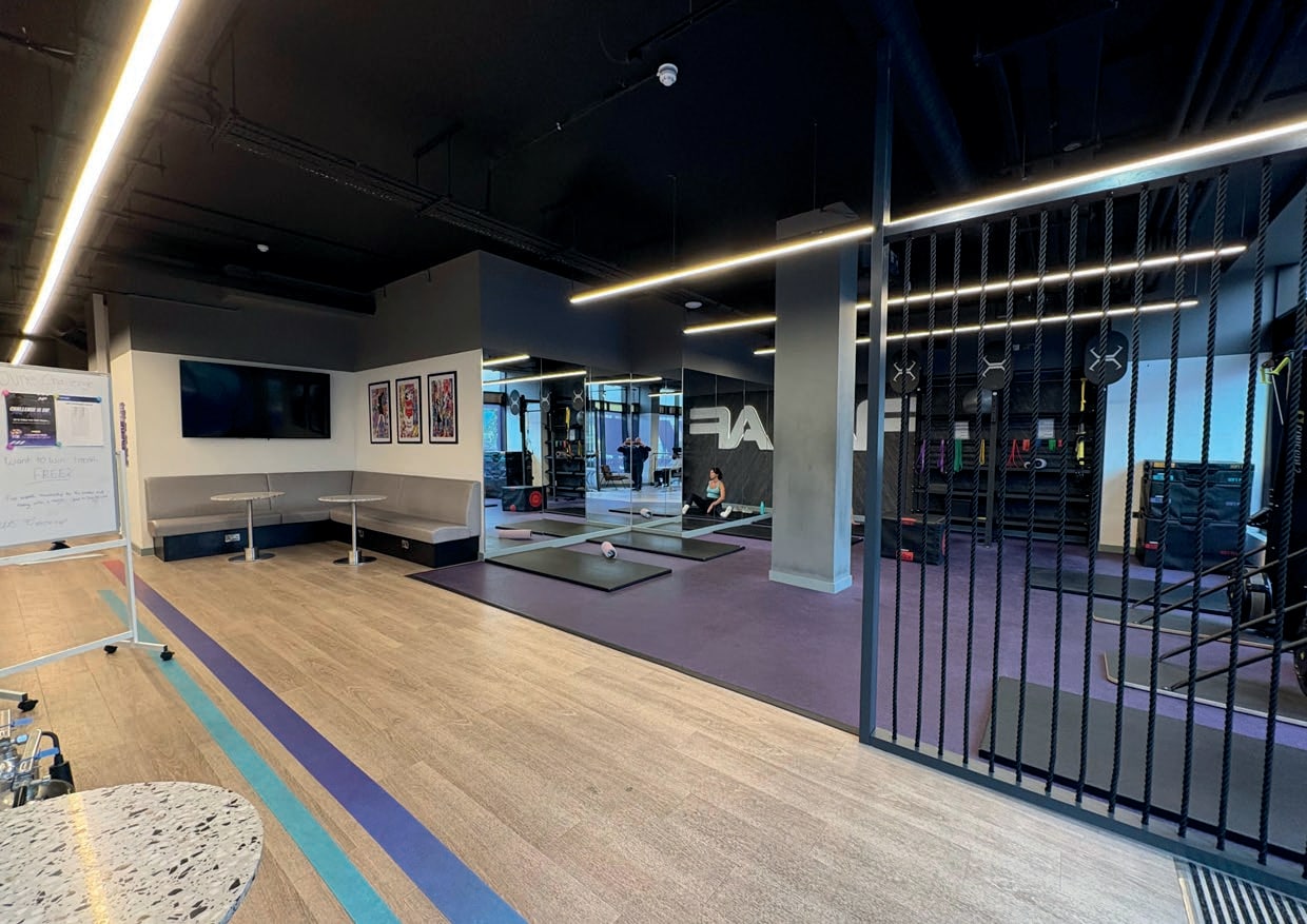 3 & 7 Acre Lane, London, LND SW2 5RS - Unit 3&7 - - Interior Photo - Image 1 of 2