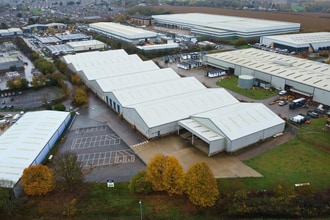 Wellingborough Rd, Rushden à vendre Photo du bâtiment- Image 2 de 5