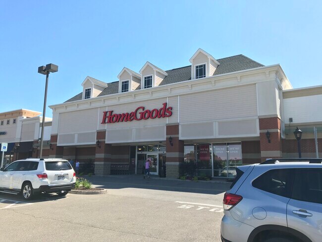 Plus de détails pour 439-441 Commerce Dr, Victor, NY - Bureau/Médical, Commerce de détail à louer