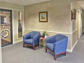 3 Abington Executive Park, Clarks Summit, PA à louer Hall d’entrée- Image 2 de 2