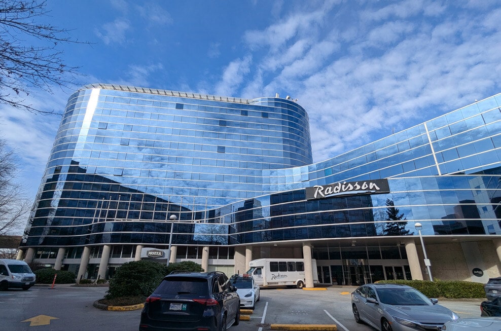 8181 Cambie Rd, Richmond, BC for lease Building Photo- Image 1 of 5