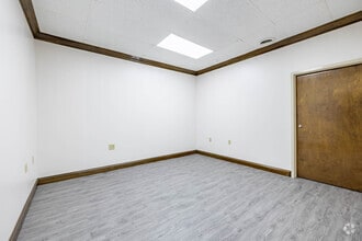 2650-2680B Indian Ripple Rd, Beavercreek, OH for lease Interior Photo- Image 2 of 2