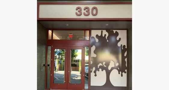 330 Franklin St, Oakland, CA à louer - Photo du bâtiment - Image 3 de 6