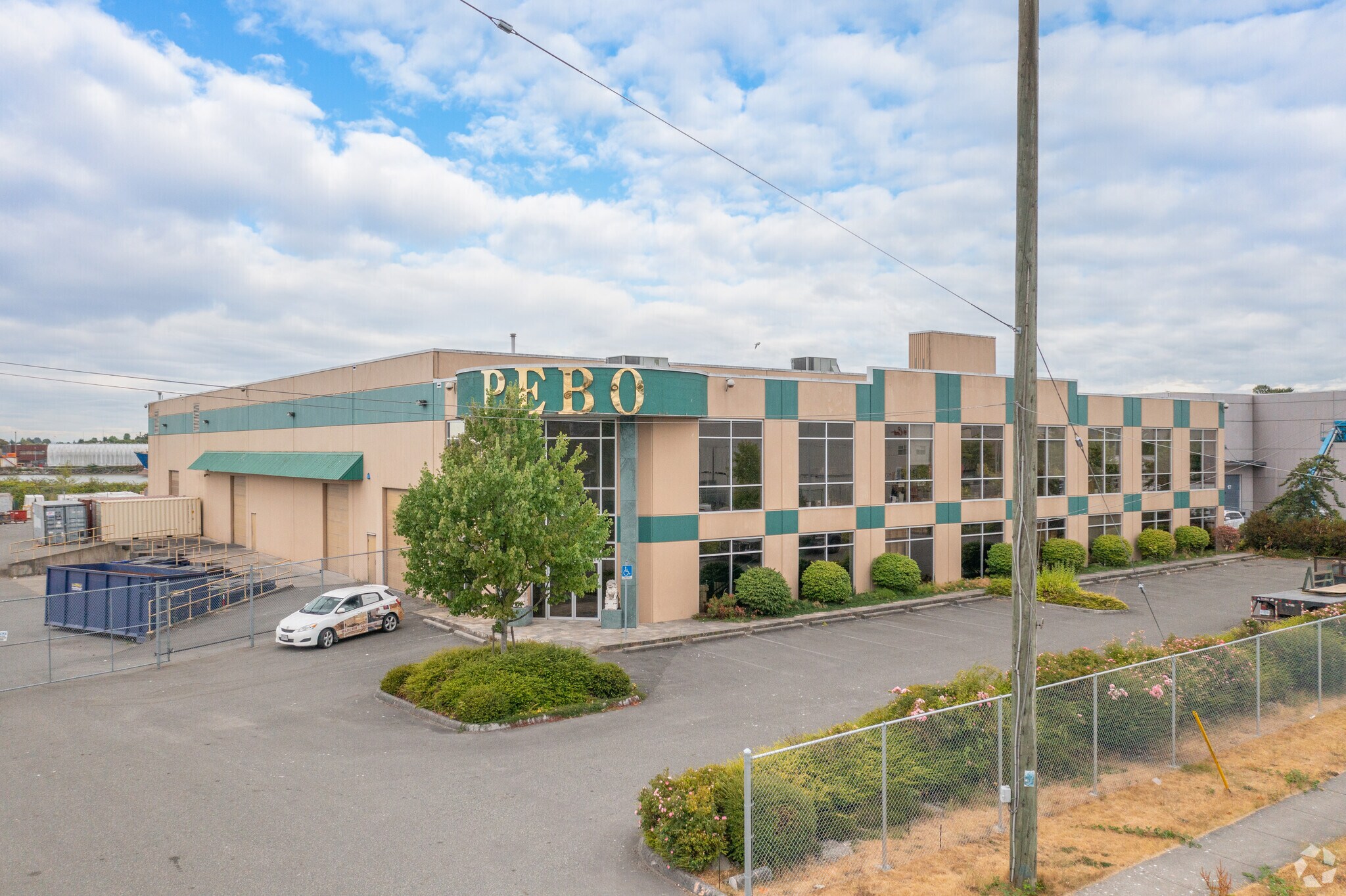 11500 Eburne Way, Richmond, BC à louer Photo principale- Image 1 de 5