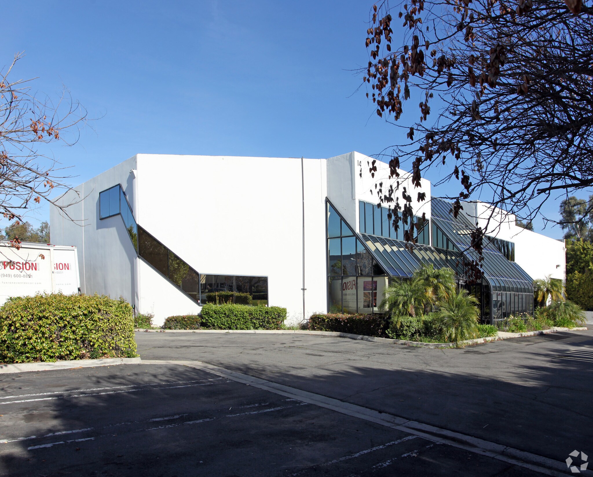 14 Vanderbilt, Irvine, CA à louer Photo principale- Image 1 de 11