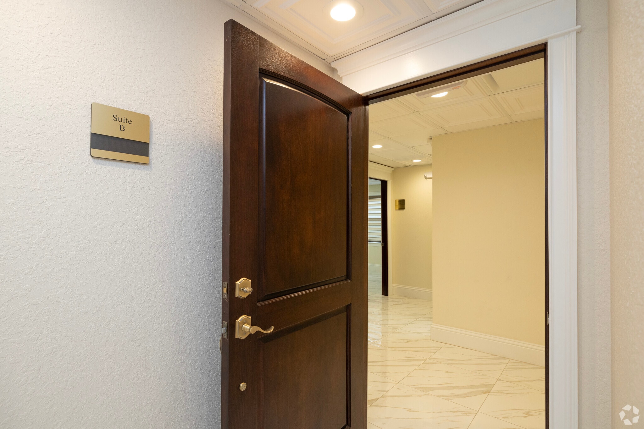 5116 N Armenia Ave, Tampa, FL for lease Interior Photo- Image 1 of 9