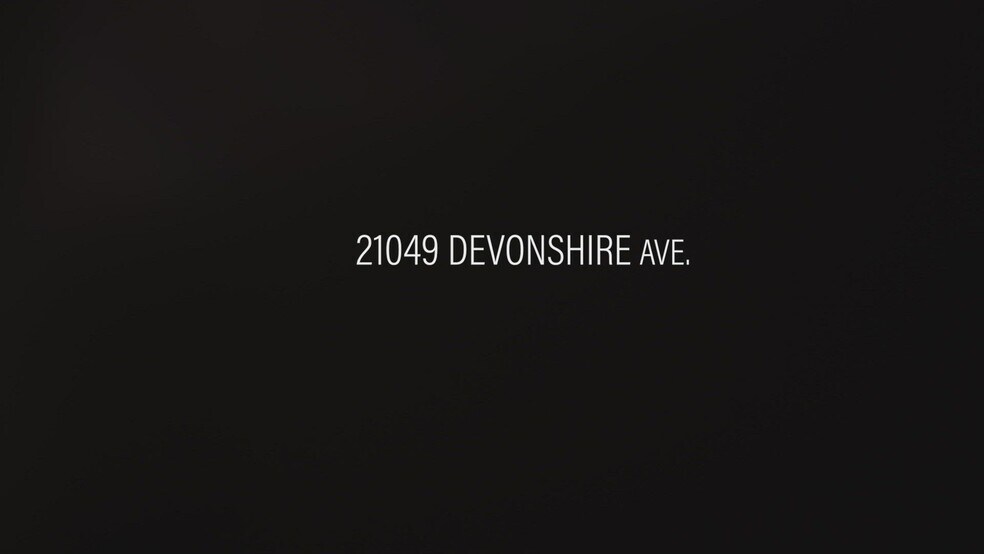 21049 Devonshire St, Chatsworth, CA à vendre - Vidéo sur l’inscription commerciale - Image 2 de 9