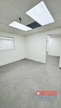 9202-9292 NW 101st St, Medley, FL for lease Interior Photo- Image 2 of 23