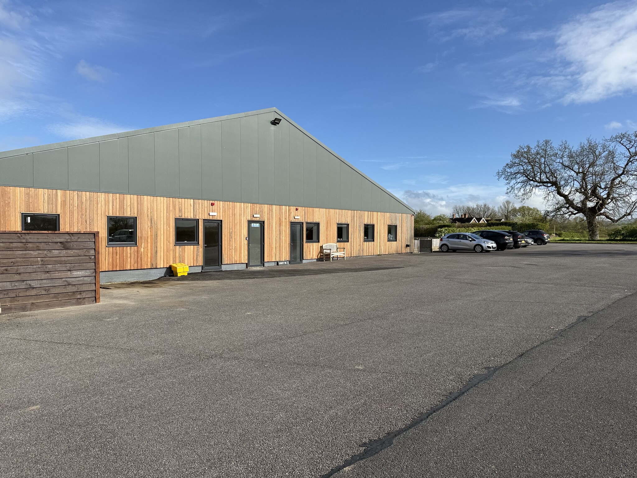 Unit 17 Danworth Farm, Cuckfield Rd, Hurstpierpoint for lease Primary Photo- Image 1 of 11